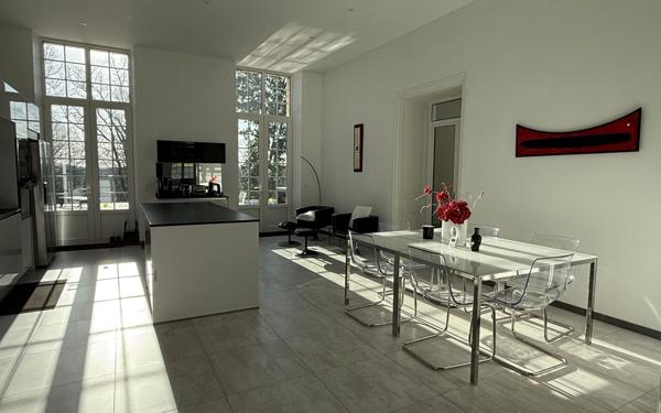 Maison à vendre    2 pièces • 677 m2 Dax