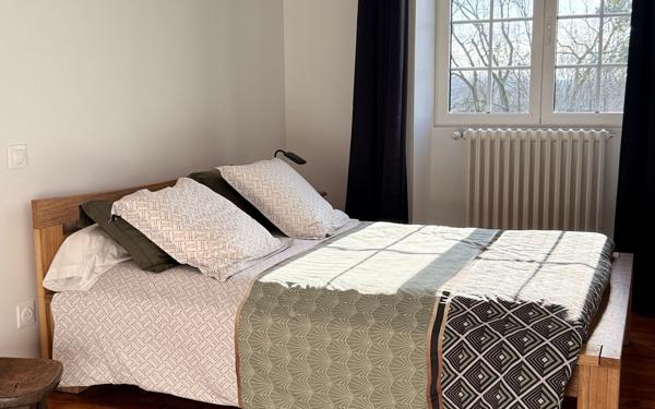 Maison à vendre    2 pièces • 677 m2 Dax