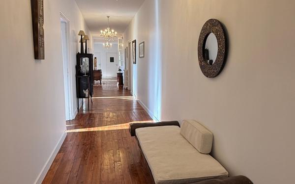 Maison à vendre    2 pièces • 677 m2 Dax