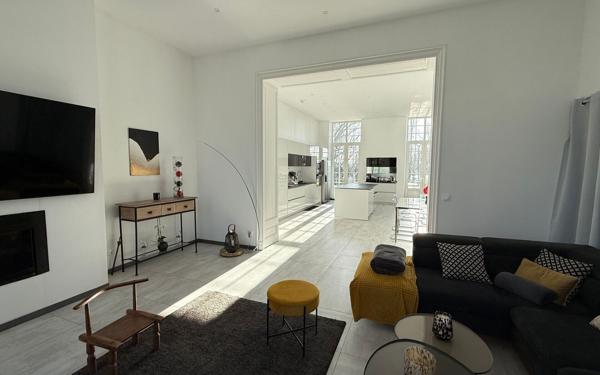 Maison à vendre    2 pièces • 677 m2 Dax