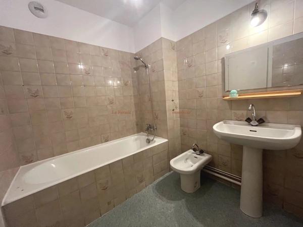 APPARTEMENT 71 M² T3 A 750 M DU CENTRE VILLE ET PORT DE VANNES