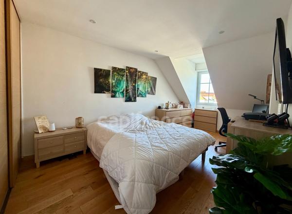 Cergy Port – appartement de 4 pièces 110 m² – Vue marina – Dernier étage