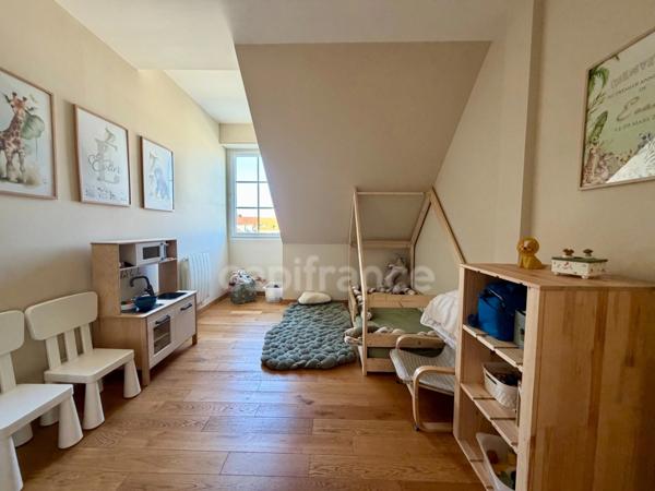 Cergy Port – appartement de 4 pièces 110 m² – Vue marina – Dernier étage