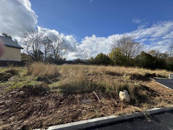 Terrain Forest Saint Julien 672m2