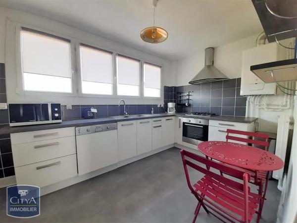 Appartement à louer 3 pièces 73.97m² Limoges (87000)