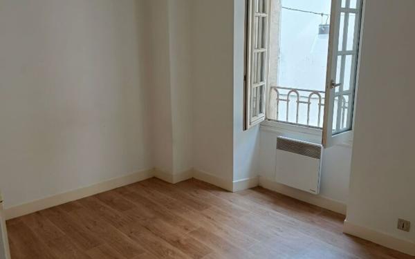 Appartement à louer    2 pièces •  Mont-de-Marsan