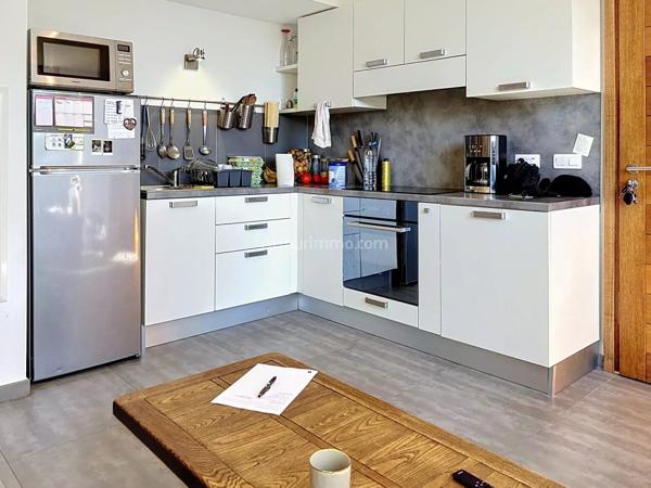 Vente                                                      Appartement
                        
                     2 pièces                      35 m2                     à Calvi