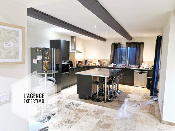 Courthézon (84350) Superbe appartement de 120 m2 en campagne