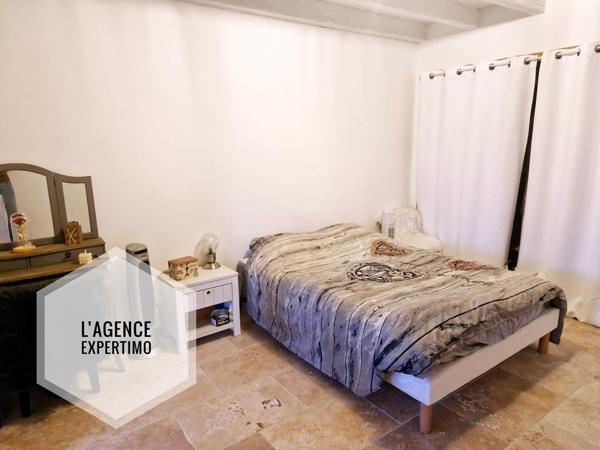 Courthézon (84350) Superbe appartement de 120 m2 en campagne