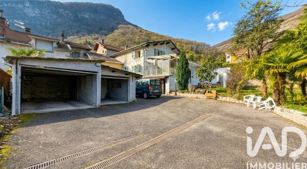 Maison à vendre 6 pièces 163 m² Veurey-Voroize