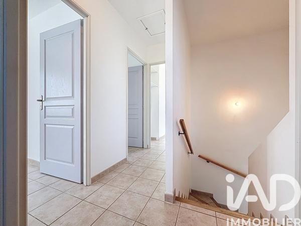 Location maison 4 pièces 91,79 m² Sénas