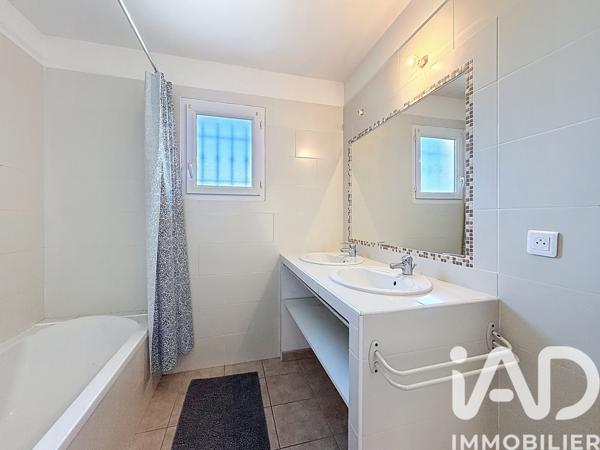 Location maison 4 pièces 91,79 m² Sénas