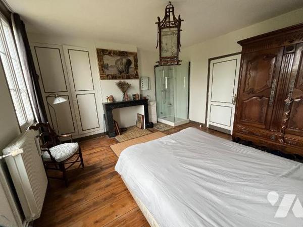 Maison à vendre à proximité de LIBOURNE (33500), sur la commune de Fronsac ! dans un environnem...