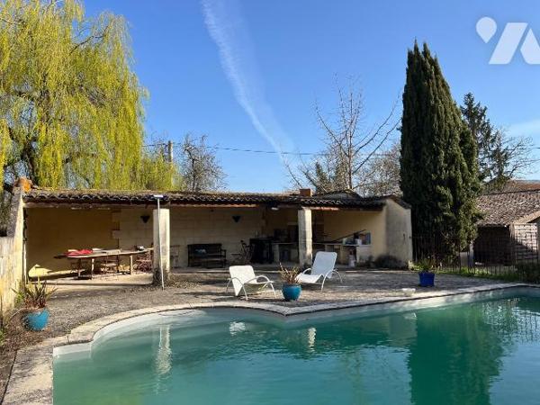 Maison à vendre à proximité de LIBOURNE (33500), sur la commune de Fronsac ! dans un environnem...