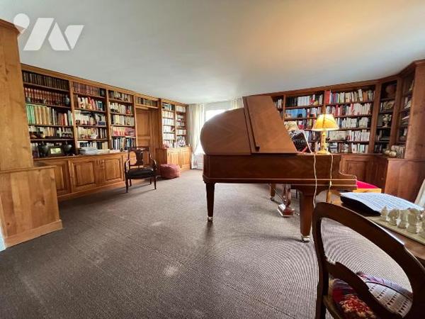 Maison à vendre à proximité de LIBOURNE (33500), sur la commune de Fronsac ! dans un environnem...