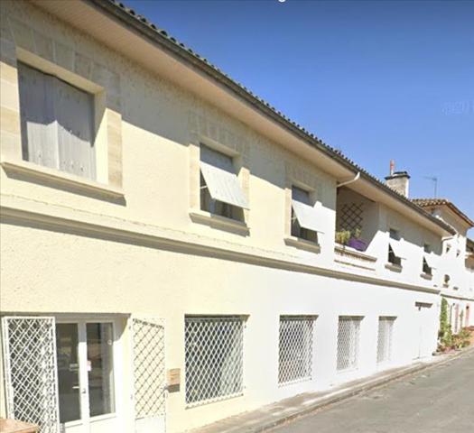 Immeuble à vendre |  Abzac |  345 m²