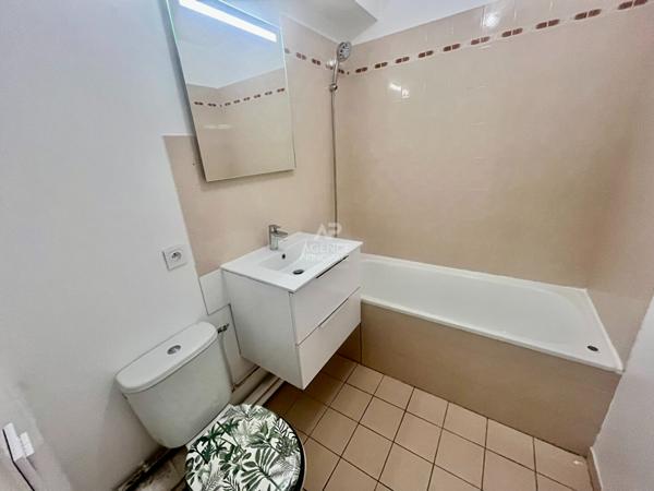 Appartement Cergy 1 pièce(s) 28.35 m2 €139 000 ** - Référence 2238