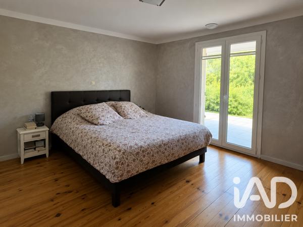 Maison à vendre 6 pièces 151 m² Montéléger