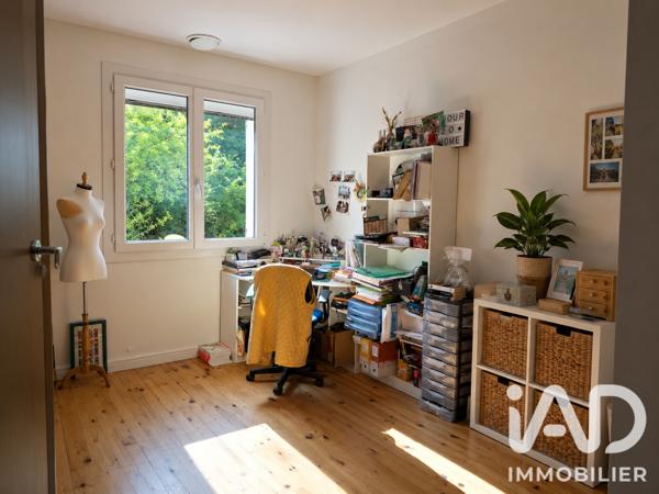 Maison à vendre 6 pièces 151 m² Montéléger