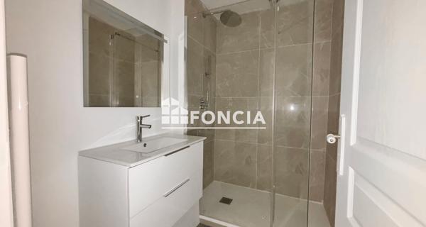 À vendre Appartement 4 pièces 99 m² - Saint-étienne 42000