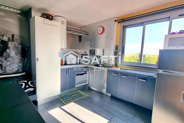 Appartement T3 proche les avec place de parking