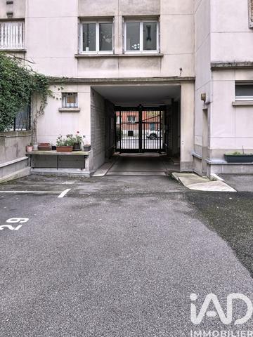 Parking à vendre 9 m² Paris 17