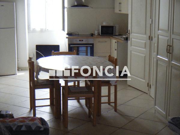 Location Appartement meublé 2 pièces 41.04 m² - 21 RUE DE GREZAN Nimes 30000