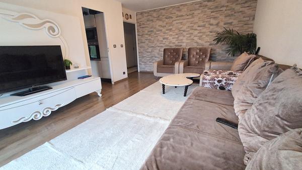 Marseille (13014) Appartement type 4 avec terrasse et place de parking