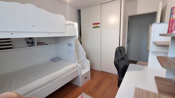 Marseille (13014) Appartement type 4 avec terrasse et place de parking