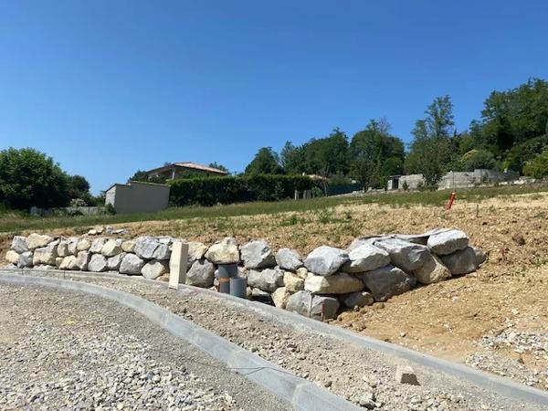 Terrain à vendre à Saint-Marcel-lès-Sauzet (26740)