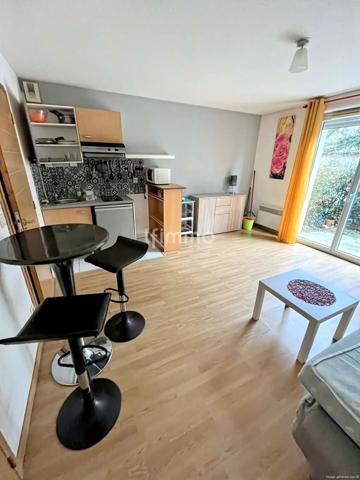 Studio de 26m2 avec terrasse et parking à Castres