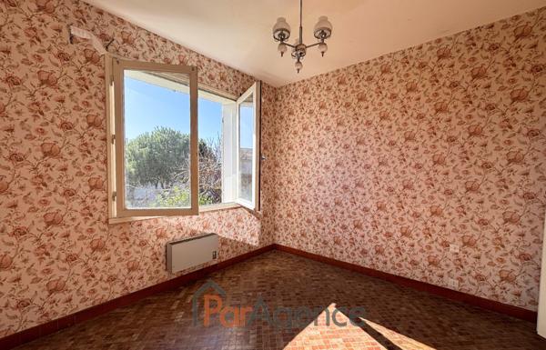 EXCLUSIVITE A MOINS DE 100 M DE LA PLAGE DE GILET ET 700 M D