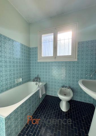 EXCLUSIVITE A MOINS DE 100 M DE LA PLAGE DE GILET ET 700 M D