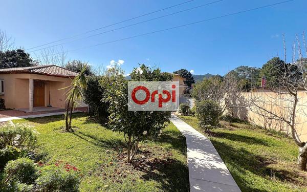 Maison à vendre    5 pièces •  Lecci