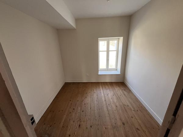 Maison à louer |  Chef-Boutonne |  3 pièces | 62 m²