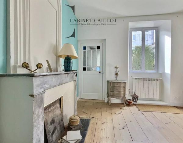 JOLI APPARTEMENT T2 - SAINTES Rive Gauche (réf.30640)
