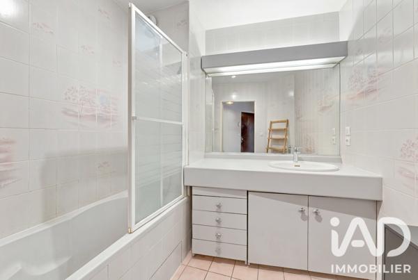 Appartement à vendre 3 pièces 62 m² Ferney-Voltaire