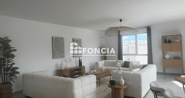 À vendre Appartement 4 pièces 124 m² - Champagne-au-mont-d'or 69410