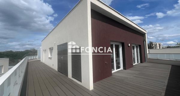 À vendre Appartement 4 pièces 124 m² - Champagne-au-mont-d'or 69410