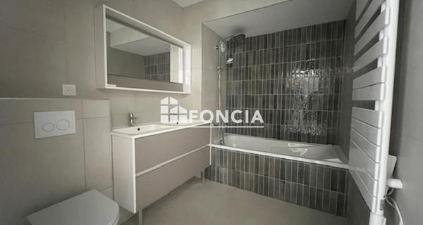 À vendre Appartement 4 pièces 124 m² - Champagne-au-mont-d'or 69410