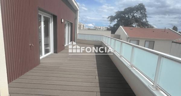 À vendre Appartement 4 pièces 124 m² - Champagne-au-mont-d'or 69410