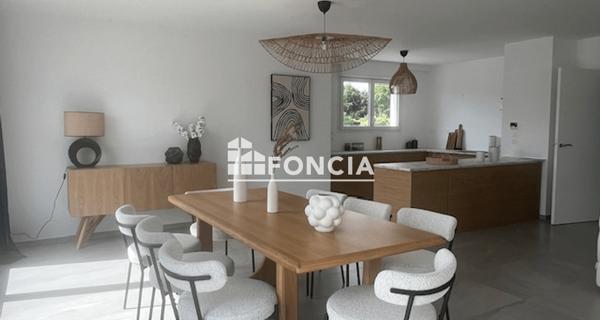 À vendre Appartement 4 pièces 124 m² - Champagne-au-mont-d'or 69410