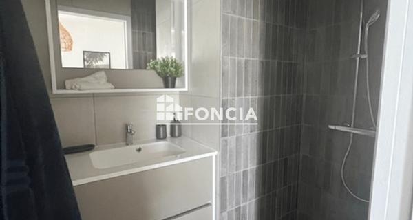 À vendre Appartement 4 pièces 124 m² - Champagne-au-mont-d'or 69410