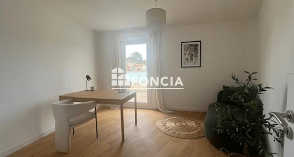 À vendre Appartement 4 pièces 124 m² - Champagne-au-mont-d'or 69410