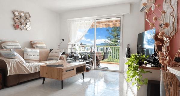 À vendre Appartement 2 pièces 49.75 m² - Saint-raphaël 83700