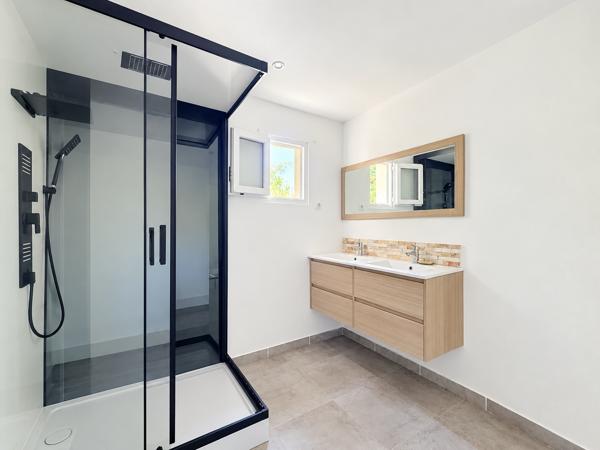 Appartement
         1 pièce
        - 35 m² Exclusivité 169 000 € *