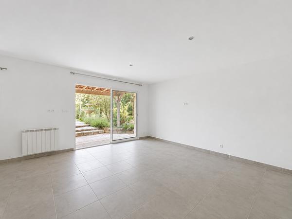 Appartement
         1 pièce
        - 35 m² Exclusivité 169 000 € *
