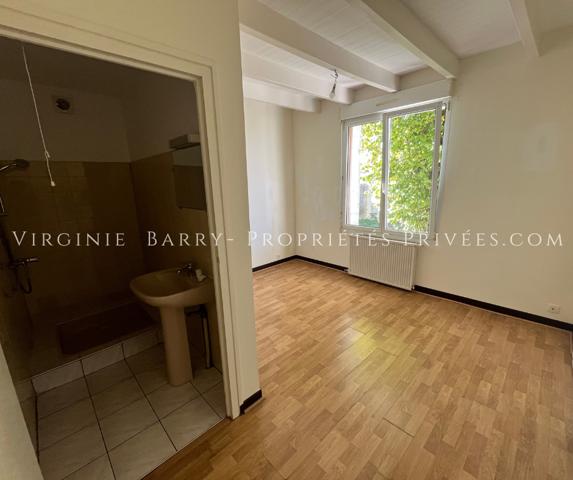 MAISON FAMILIALE 5 CHAMBRES AVEC GARAGE XXL - IDÉALE FAMILLE OU ARTISAN !