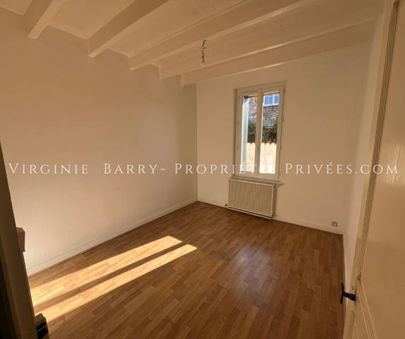 MAISON FAMILIALE 5 CHAMBRES AVEC GARAGE XXL - IDÉALE FAMILLE OU ARTISAN !