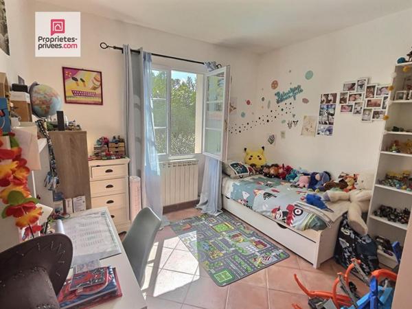 MAISON de Type 5 - Piscine